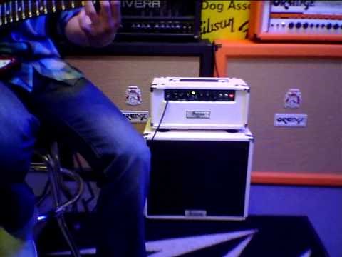 Ibanez TSA15H Tube Screamer amp Demo - Galaxy Guitars