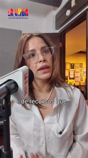 La Onda1190AM on Instagram: "Representación para el Distrito 24. ✊🏼✨ Hoy en Noticias Enlace, conversamos con Lisbeth Arescurenaga, @lisbeth4az aspirante al Distrito 24 de Arizona, quien propone pasar “de la queja a la acción”. Conocimos su visión para Maryvale y South Glendale: 📚 Educación y Vivienda: Inversión real y hogares accesibles. 🧠 Salud y Ambiente: Prioridad en salud mental y espacios verdes. ¡Sintoniza La Onda 1190 AM y 99.5 FM y mantente al día! 🎙️✨ 🔗 Únete al movimiento: Firma o