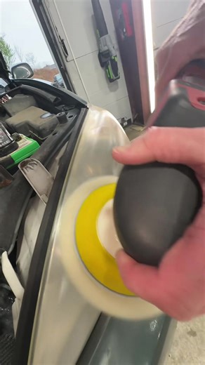 Toyota Camry Headlight Restoration for Profit