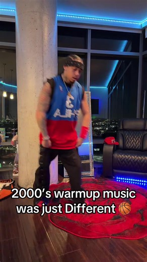YnhPrimetime (@ynhprimetime)’s video of 2000's Music