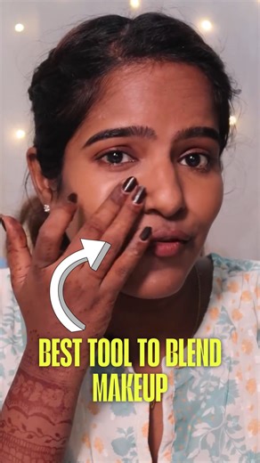 Mona on Instagram: "Comment if you use your fingers to blend/apply makeup😃 #makeuptips #makeuphacks #trendingnow #brownskin"