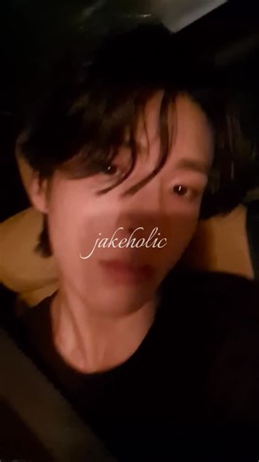 Jake Shim Chile Fanbase by ENHYPEN on Instagram: "[RANDOM ⁝ 251106] Me declaro Jakeholic desde que lo conocí 😩 ──── ˗ˋ ୨୧ˊ˗ ──── ┊💕┊⋆𝐶𝑟.fatalni_ki (TikTok) 『 Jᴀᴋᴇ Sʜɪᴍ ┊𝐶ℎ𝑖𝑙𝑒 』 ୨୧┈🦮┈୨୧ #JAKE #ShimJaeyoon #JAKESHIM #심재윤 #제이크 #ENHYPEN #DesireUnleash #BadDesire #HYBE #BELIFTLABS"