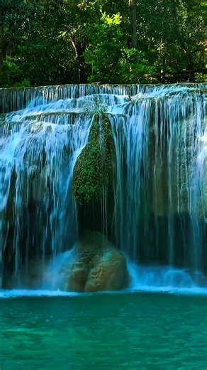 🌄 Calm nature walks (mountains, valleys, roads)😌 Relaxing moments motion, silence, soft sounds)