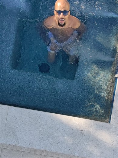 Ray Singleton on Reels