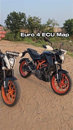 ⚡️2015 vs 2016 KTM Duke 390 – True Beast? 🔥 | Crank N Gear
