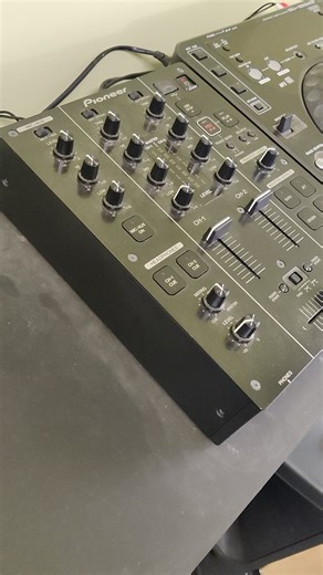 CDJ-1000-MK3 | DJM-350 | Audioline PA Speakers