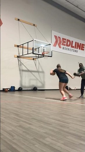 Using your off hand 101 #sh3gotgame