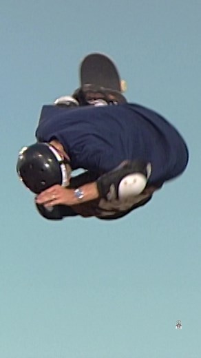 @Tony Hawk ❌ The 900 🔥 Today in #XGames History: Tony landed the world’s first 900 on a skateboard! #Skateboarding #TonyHawk