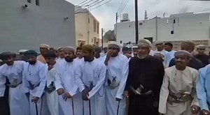 أجوا العيد عند العمانيين في ولاية صور : يا المسلمين صلو عالحبيب... جيش إيران صامد كالجبلبالصواريخ يقصف تل أبيب ... والأمريكي تدمر ونتشل