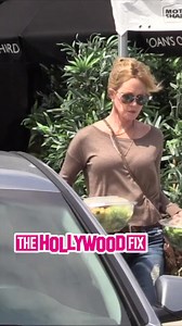 655K views · 2.7K reactions | Melanie Griffith Encourages Paparazzi To Spend Time With Family While Out With Her Daughter Stella #MelanieGriffith #FamilyTime #Paparazzi #DaughterStella #CelebrityLife #reels #reelsviral #reelsvideo #celebritygossip #celebritynews #hiphop #rap #viral | The Hollywood Fix | Facebook