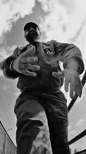 87K views · 2.6K reactions | Hier kommt der zweite Teil eines "Sound Good"/"Hit `Em Up"-Mashups von efe music - it's all about music. Enjoy! Der Director`s Cut von "Sound Good" mit Xavier Naidoo ist auf dem Album "Letzte Worte" – auf Wunsch gewidmet und signiert – im Moses Pelham-Shop erhältlich. Link in der Bio. | Moses Pelham | Facebook