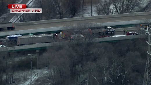 I-65 SB near Gary reopens after pileup crash