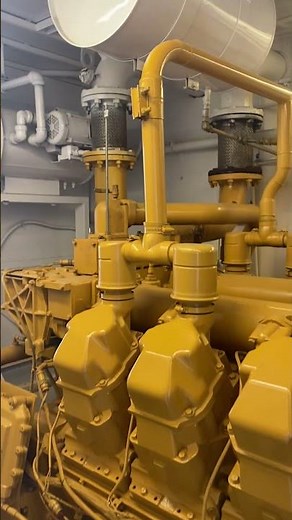 Caterpillar G3516 810kw Natural Gas Generator, Video 1
