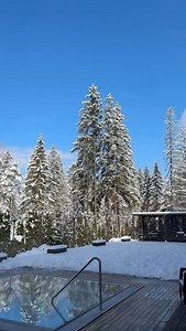 Fă-ți timp pentru tine iarna aceasta și bucură-te de o experiență unică la Ana Spa, relaxarea te așteaptă!❄️ 📍 ANA SPA Poiana Brașov 💦 Piscină, jacuzzi interior, hot tub în aer liber, saună umedă şi uscată, laconium, fântână de gheață, fitness. ⏱️ Deschis zilnic, 9.00-21.00 💳 Acces: 150 lei/adult/zi, 75 lei/copil/zi 📞 0268 407 330 ❕ Accesul la centrul SPA este permis și fără cazare. #PoianaBrasov #SPABrasov | Ana Hotels Sport Poiana Braşov