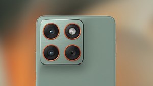 Motorola X70 Air ufficiale: meno di 6 mm ma una batteria da "Ultra"