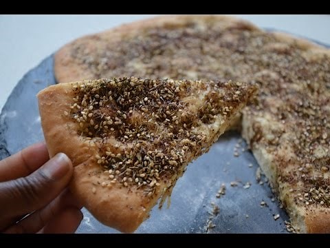 HOW TO PREPARE THE PERFECT ZA'ATAR FLATBREAD