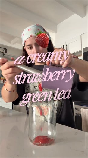 Abril Murillo on Instagram: "⭐️ hola internet primas! i’ve been taking my 10K step walks recently and this is one of my favorite drinks to come back home too!! 🍓 I used @thegreenteahouseusa raspberry green tea and I love cold brewing this stuff it’s soooo fruity and smooth! #fypagee #icedtea #refreshing #dayswithabril"