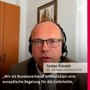 11K views · 112 reactions | Der 12. Juni ist der Internationale Tag gegen Kinderarbeit. Nach Schätzungen der UNO müssen weltweit Millionen Kinder schwer arbeiten. In der Elfenbeinküste schicken Eltern ihre Kinder oft zur Ernte auf Kakaoplantagen. | Weltspiegel | Facebook