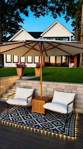 This outdoor rug looks beautiful during the day, but wait until the sun goes down. ✨
