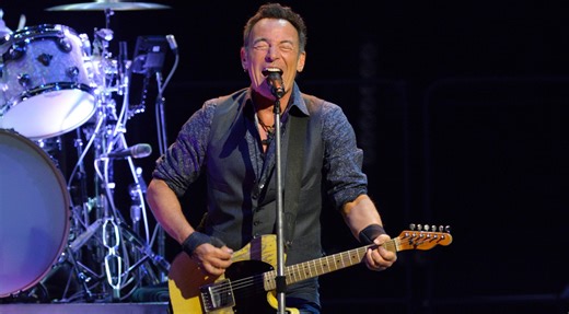 The Gear of Bruce Springsteen: The Best Guitarists of All Time