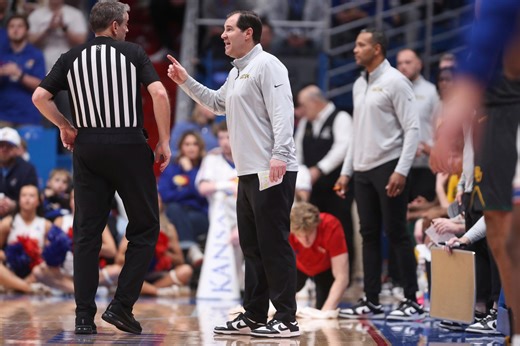 How Baylor coach Scott Drew reacted to losing at Kansas basketball