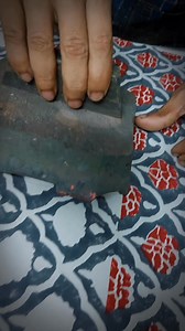 “Every print tells a story… 🖌️✨ Here’s a glimpse into the timeless process of block printing – carved wooden blocks, careful inking, and the rhythmic press that brings patterns to life. It’s slow fashion, it’s craftsmanship, it’s love in every detail. ❤️ Would you like to see a full tutorial next? 👇 | Swanky Girrls