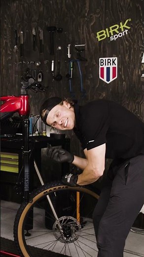 Hvordan montere forhjulet på elsykkel