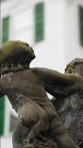 This historic Saratoga home combines colonial heritage with Gilded Age elegance.