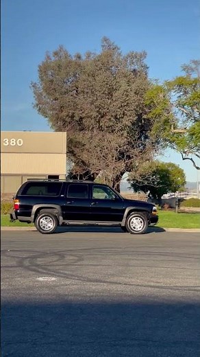2002 Chevrolet Suburban Z71 Drive Around