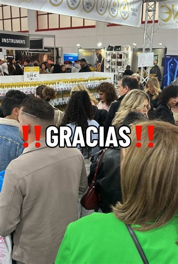 Recap de los 3 días de Andalucía Belleza y Moda 2026 @Fermasa Nos ha encantado volver a veros un año más y conoceros a todas las que habéis ido por primera vez 😊 Gracias por vuestra confianza en Economic Nails 💅🏼 #recapferiaarmilla #feriadebellezaarmilla #fermasa #economicnails #clientas