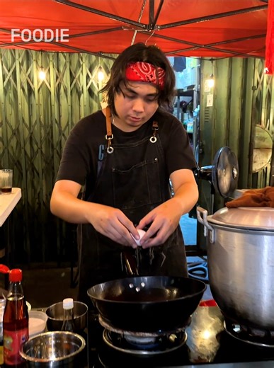 A Must-Try Asian Cuisine in Manila 🍜 | Manila Foodie