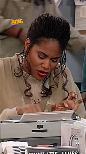 Over 20 years later, and some things still don't change 😂 #LivingSIngle | Warner Bros. TV