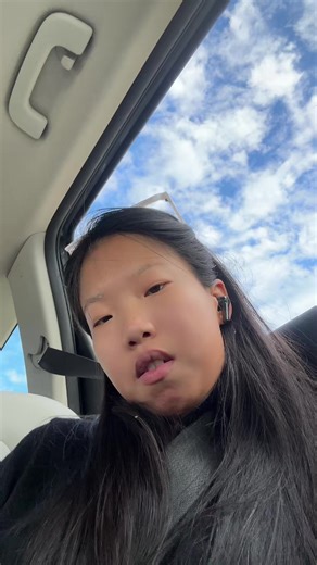 Mia (@miainbloom3)’s videos with original sound - 🎧🎧