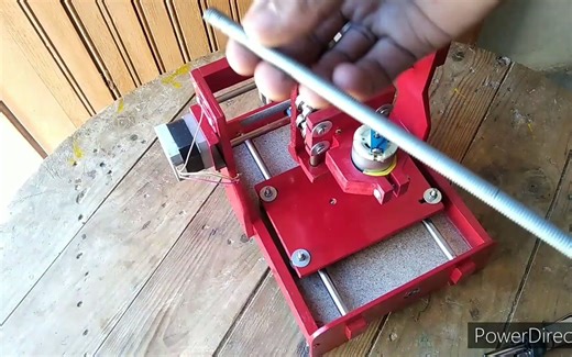 自制DIYCNC-迷你CNC系统。第1部分//构建小型CNC雕刻机。