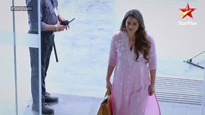 #Sanjivani holds a lot of memories for Dr. Juhi! What is your favourite memory of Sanjivani? Don’t miss, Mon-Fri, 7:30pm only on StarPlus and Hotstar: http://bit.ly/sanjivani Gurdip Punjj | StarPlus
