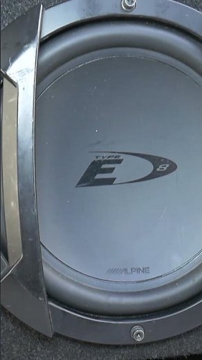 Alpine 8" car sub