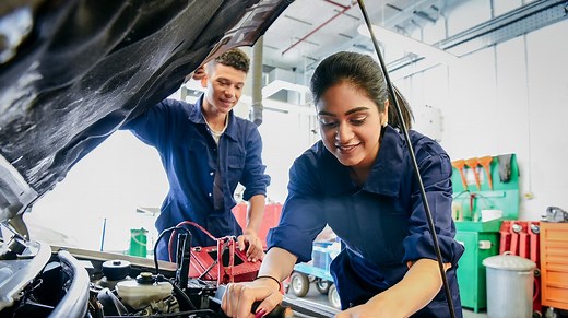 GRETA-CFA GARD LOZÈRE Automobile et électricité : formez-vous dans des filières qui recrutent