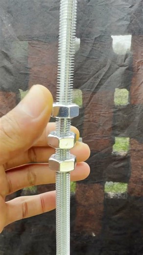 New Method for Connecting Threaded Rods, Secure Fixation with Nuts