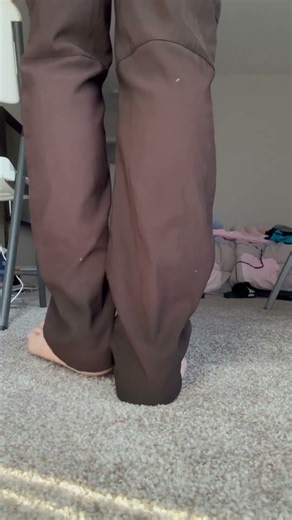 Good mornings tiny #foot #feet #asianwoman #tickles #barefoot #barefeetlife #barefooting #asianwomen