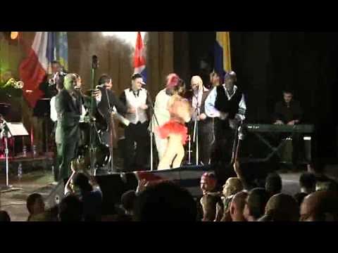 LA SALSA DE LOS GRANDES ASI SE COMPONE UN SON