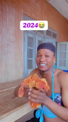 Heartbreaking 💔 2024 😭 vs 2025 😂 #fypageシ #viral #funnypost #comedyvideos