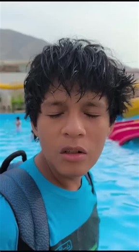 adiós piscina @Funcenterfc #humor