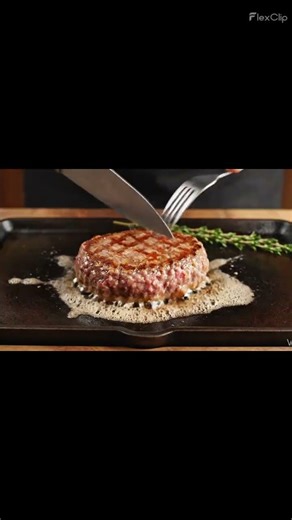 【ASMR】Ultra‑Realistic Kobe Beef Extreme Macro Cooking Sounds #shorts #ASMR