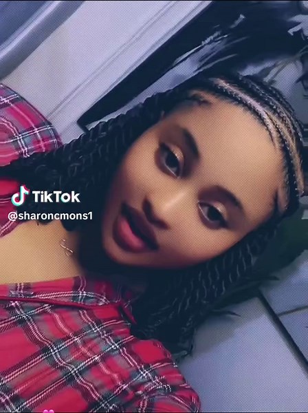 Sharon’s Charm: A Glimpse into Cica Feet