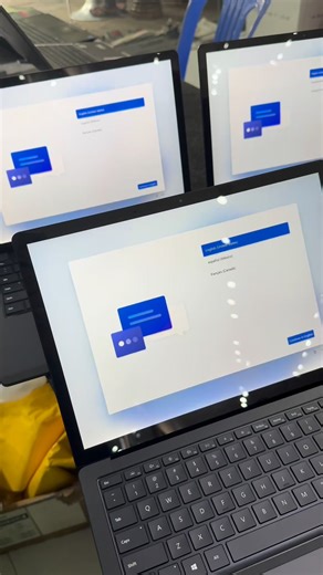 Surface Laptop 3 13.5" | 98% $399 - Intel® Core™ i7-1065G7 processor - RAM : LPDDR4x 16GB | 256GB M.2 PCIe - 13.5” 2K (2256 x 1504) Display Touch - 2880x1920 (267 PPI) 10 point multi-touch - GPU : Intel® Iris® XFootnotee Graphics - Color : Black | 6 Month Warranty - OS : Windows 11 License - Code : O001-L3-A1 ------------------------ Free : BackPack, Mouse, Pad | CC Computer