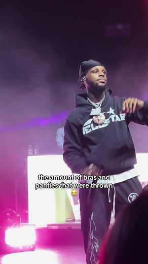 the amount thrown was crazy😂@Toosii #concert #thefillmore #toosii2x #toosii #fyp #foryou #detroit #michigan #viral #xyzbca #downtowndetroit #naujourtour #naujourtour2023 #fypシ #bra #panties #funny