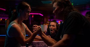 Golden Arm Star Betsy Sodaro on Arm Wrestling Comedy and Duncanville