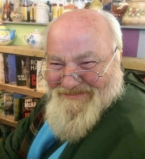 In Memoriam: Science Fiction and Terran Trade Authority artist Bob Layzell