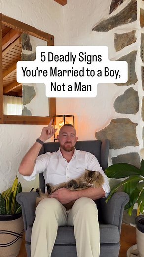 Sometimes it’s not that your marriage is broken, it’s that you’ve been trying to build a life with someone who never emotionally grew up. 1️⃣ He wants a mother, not a partner EG: He expects you to manage the house, the plans, and even his emotions, while he contributes the bare minimum. ❤️‍🩹 How to protect yourself: Stop over-functioning. Step back and let him feel the discomfort of his own inaction. 2️⃣ He mistakes control for leadership EG: He makes all the decisions, criticises yours, and ca