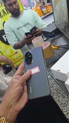 HONOUR 200 5G MOBILE 8GB RAM 256GB BOX AVAILABLE RS 18000 PH 8056161371.